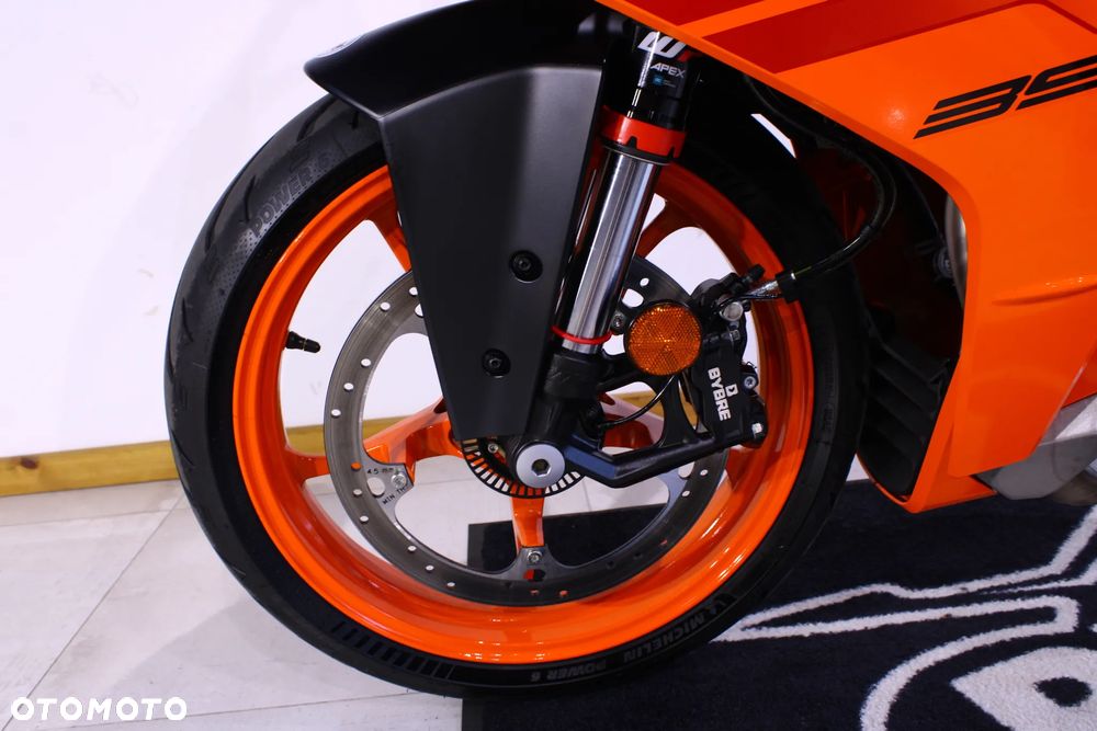 KTM RC 390 - 23
