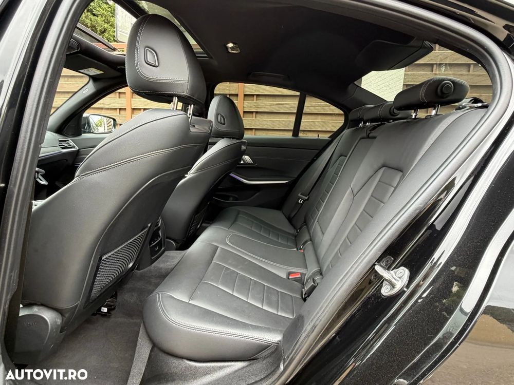 BMW Seria 3 320i Aut. Sport Line - 5