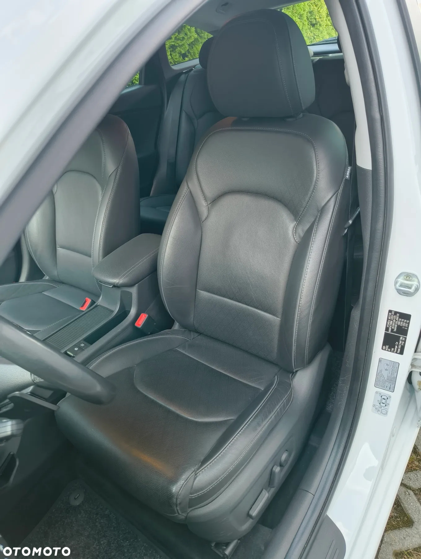 Hyundai i30 Kombi 1.4 T-GDI DCT Premium - 30