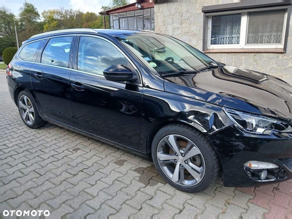 Peugeot 308 2015 photo 5