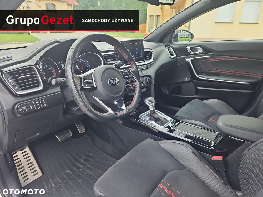 Kia ProCeed 1.6 T-GDI GT DCT - 9