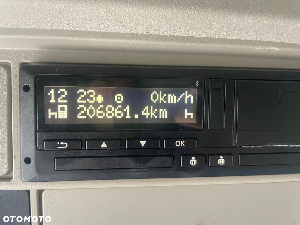 Iveco S-Way - 11