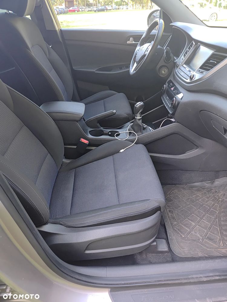 Hyundai Tucson blue 1.6 GDi 2WD Classic - 10