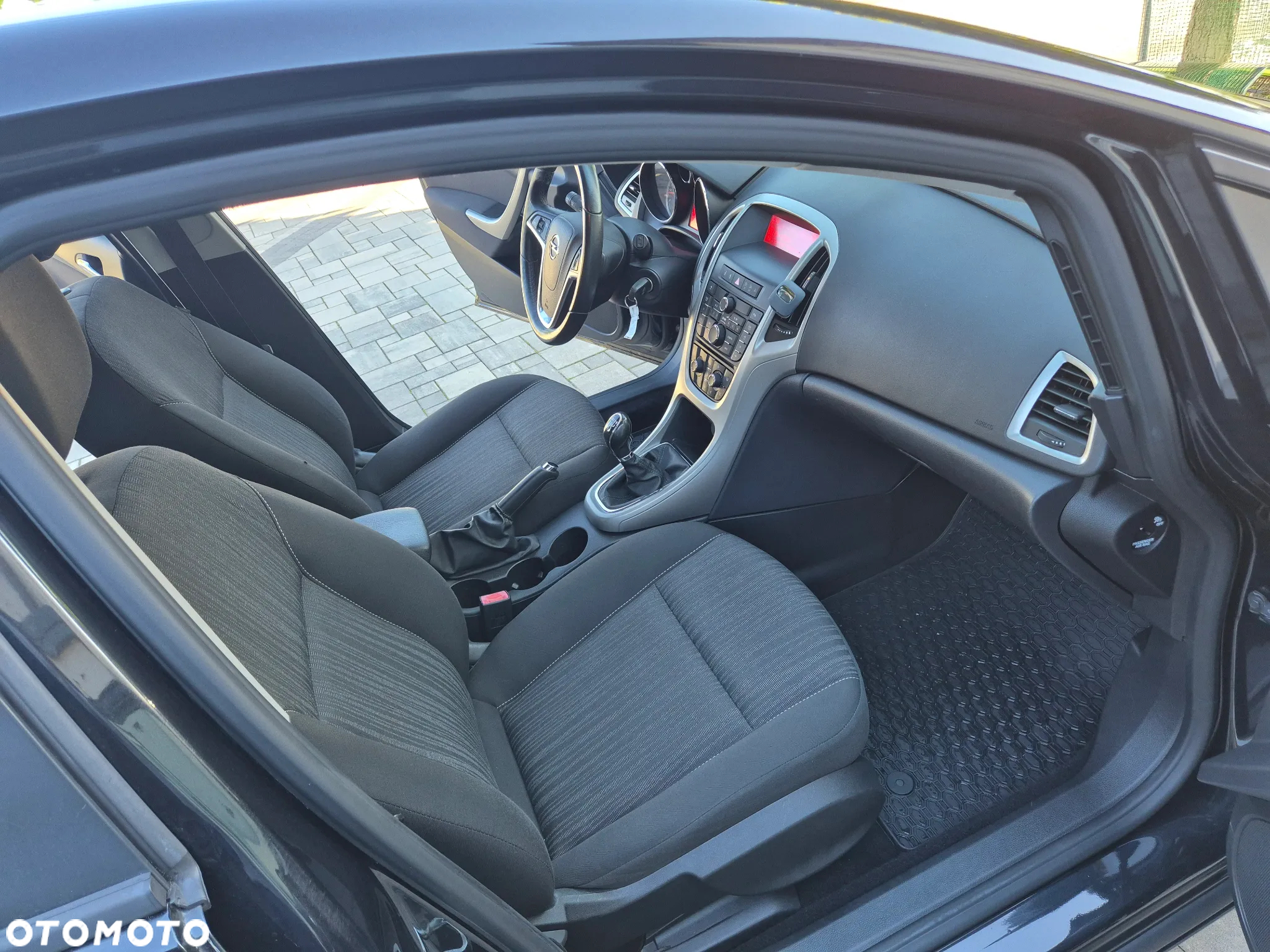 Opel Astra - 24