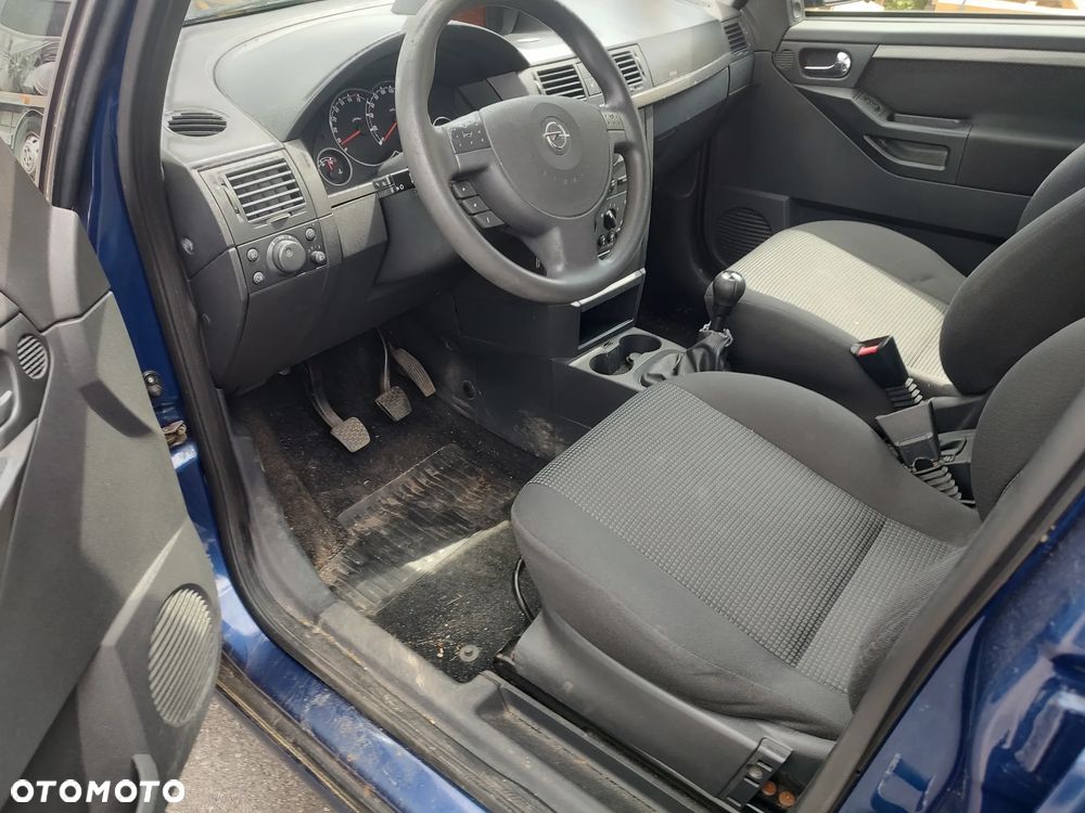 Opel Meriva 1.6 16V - 10