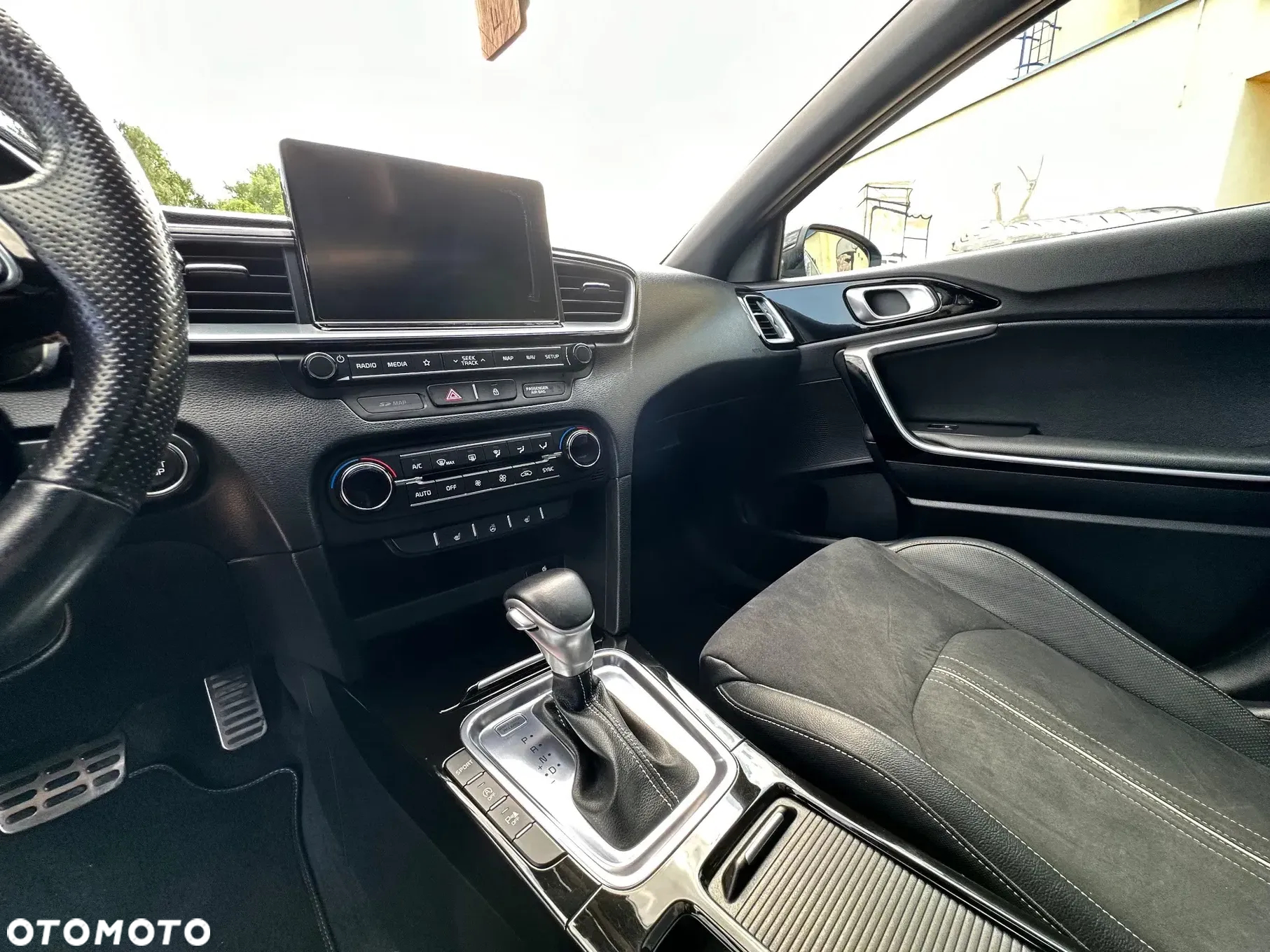 Kia ProCeed 1.4 T-GDI DCT7 OPF GT LINE - 31