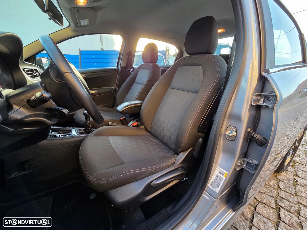 Citroën C-Elysée 1.2 PureTech Shine - 12