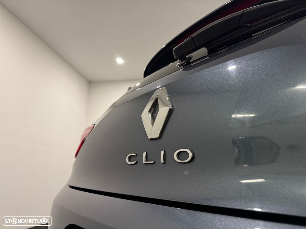 Renault Clio 1.5 Blue dCi RS Line - 24