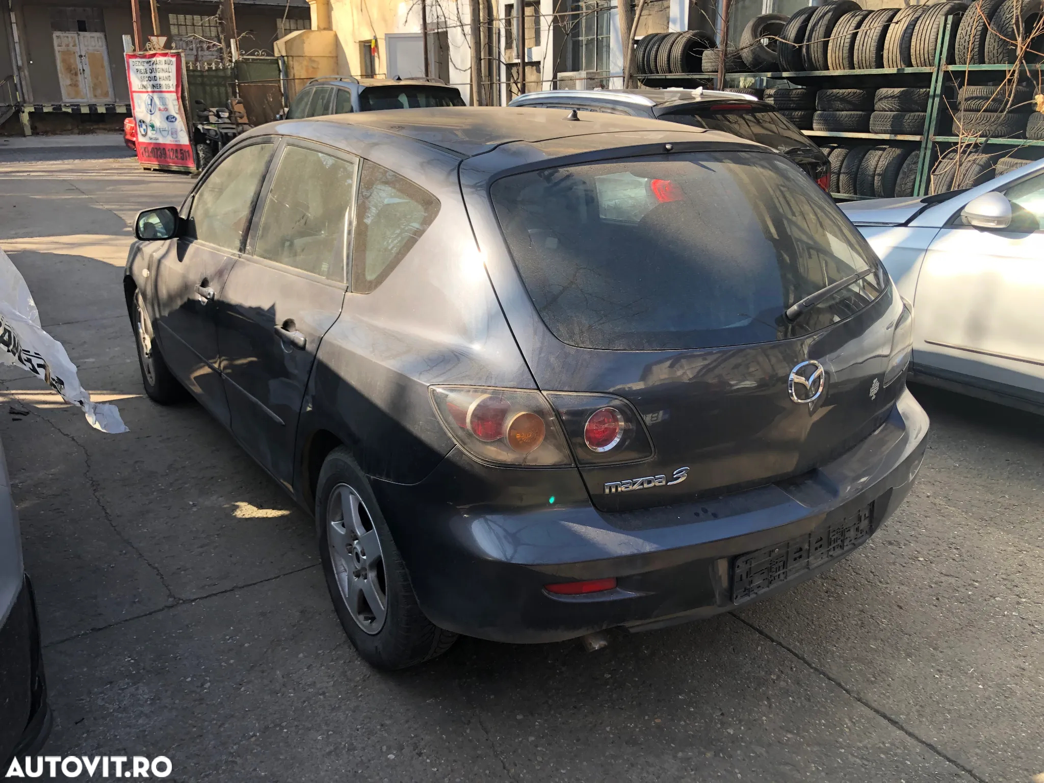 Dezmembrez Mazda 3 1.6 diesel 2006 gri - 10