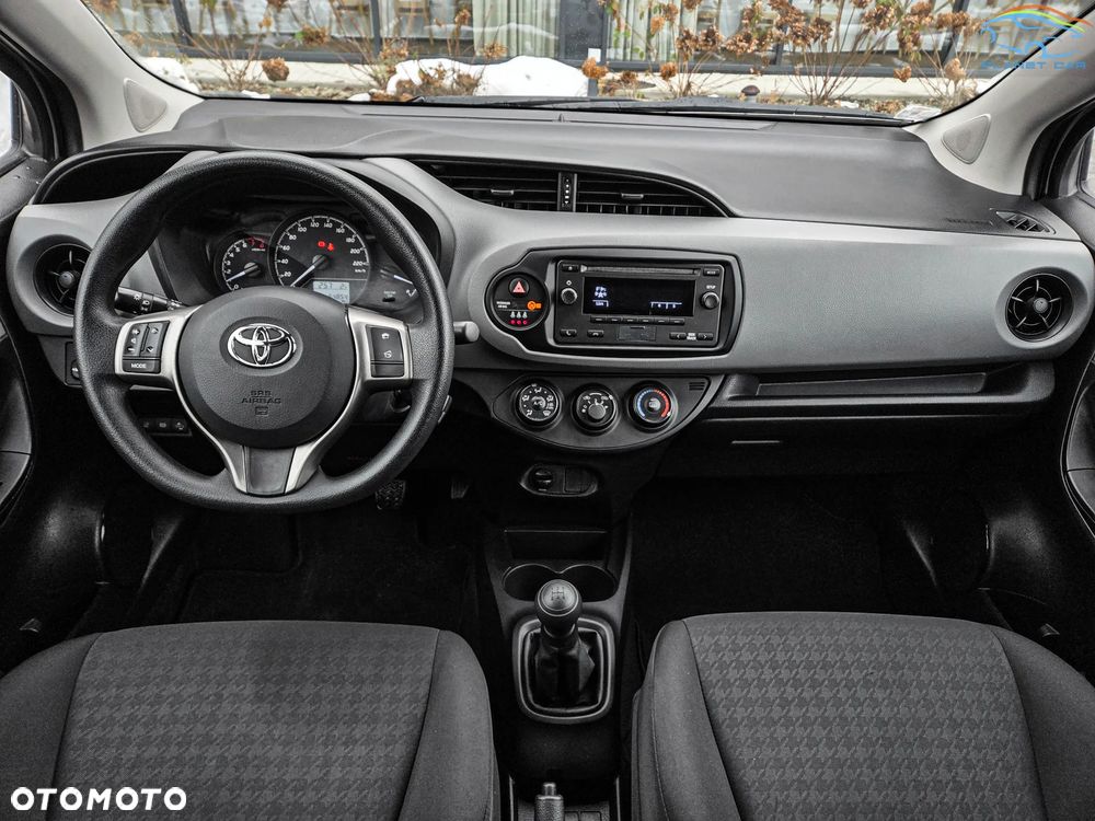 Toyota Yaris 1.0 VVT-i - 19