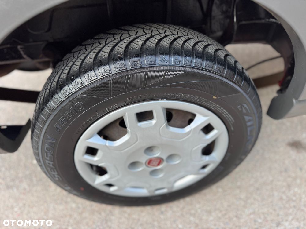 Fiat Strada Working - 29