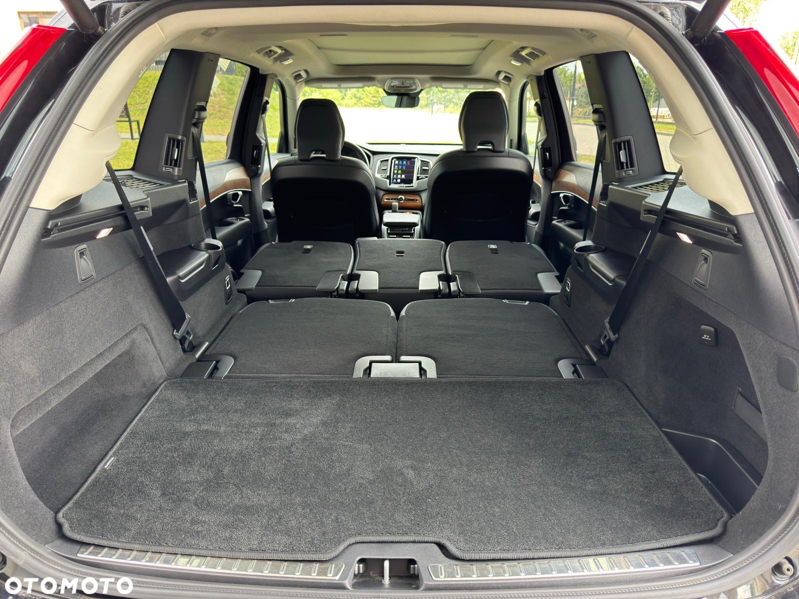 Volvo XC 90 T5 AWD Momentum Pro 7os - 25