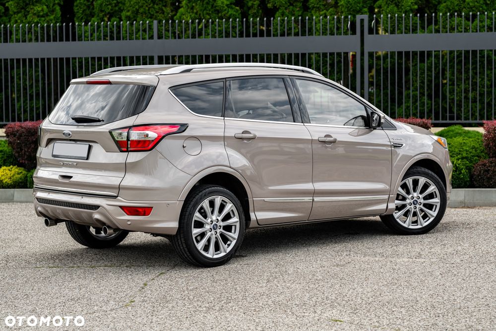 Ford Kuga 2.0 TDCi 4x4 Vignale - 11