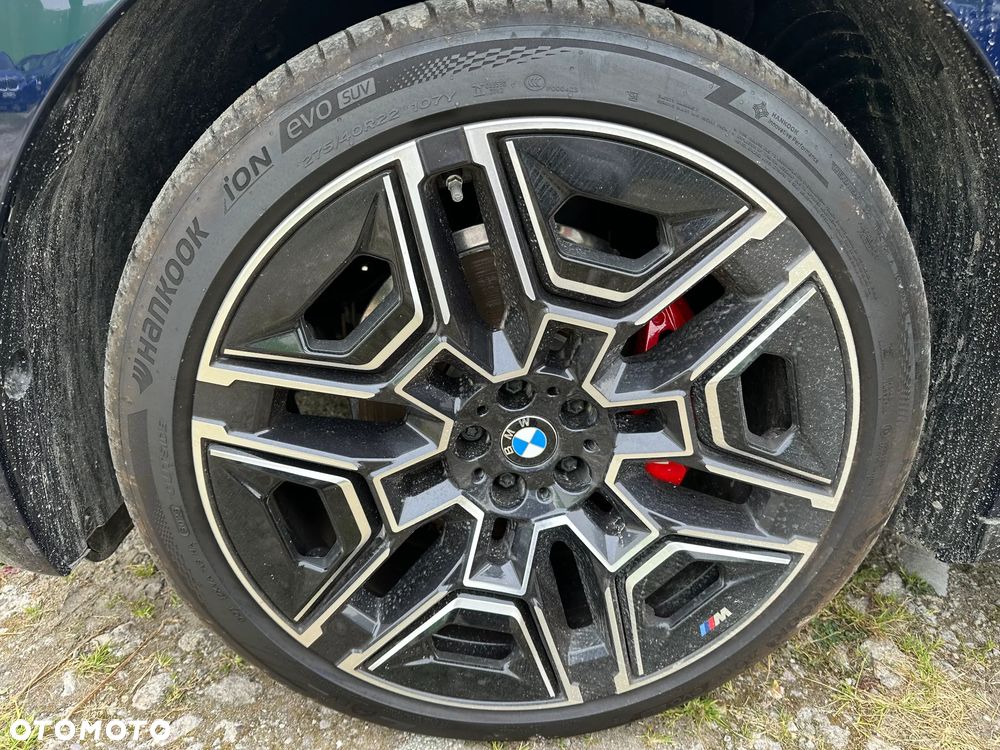 BMW iX - 24