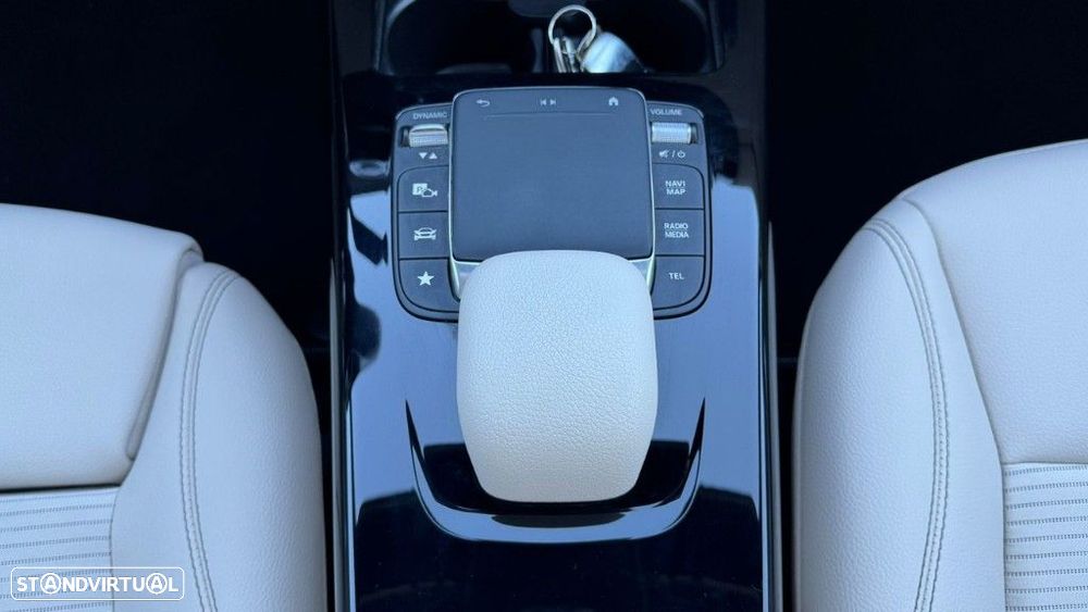 Mercedes-Benz CLA 200 d Shooting Brake Progressive Aut. - 17