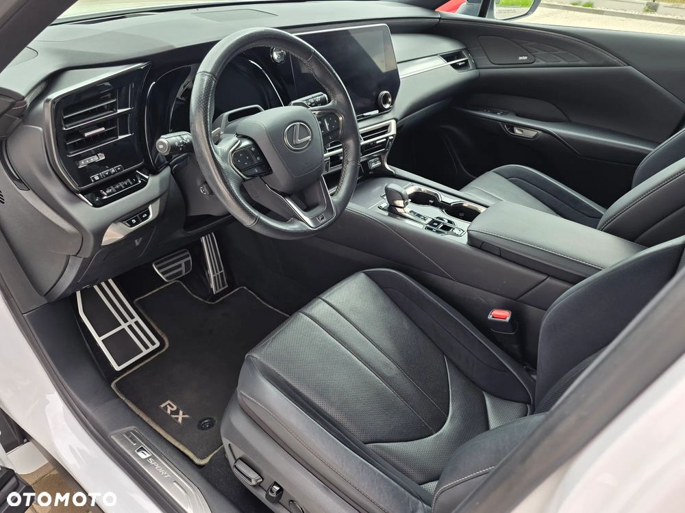 Lexus RX - 29