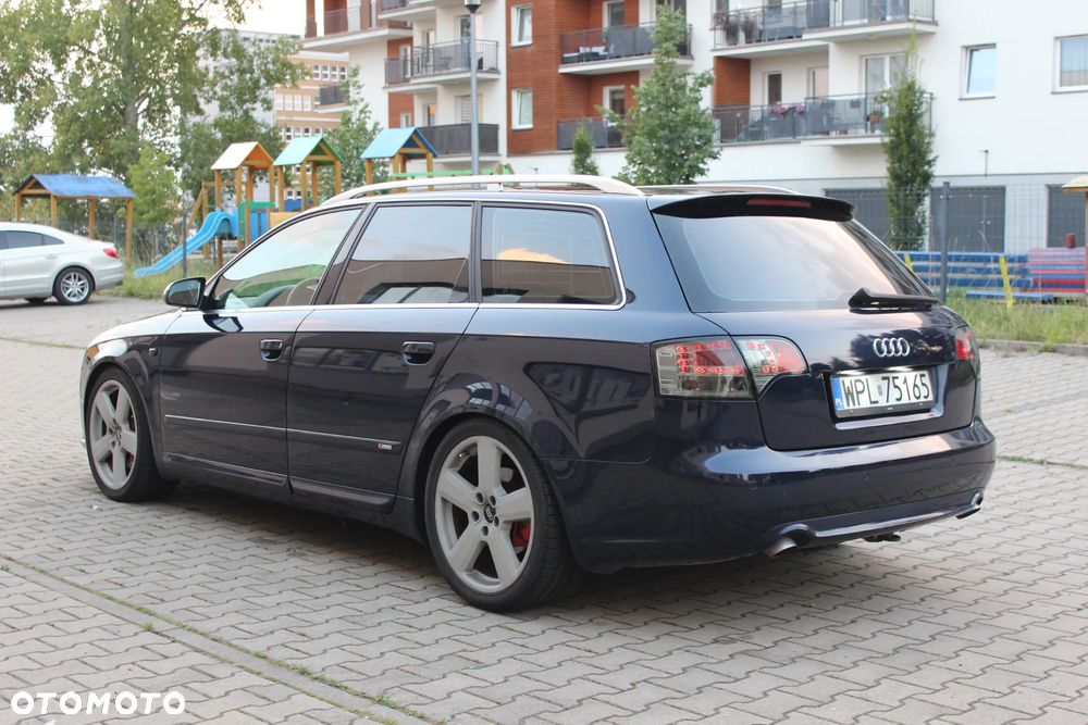 Audi A4 Avant - 4