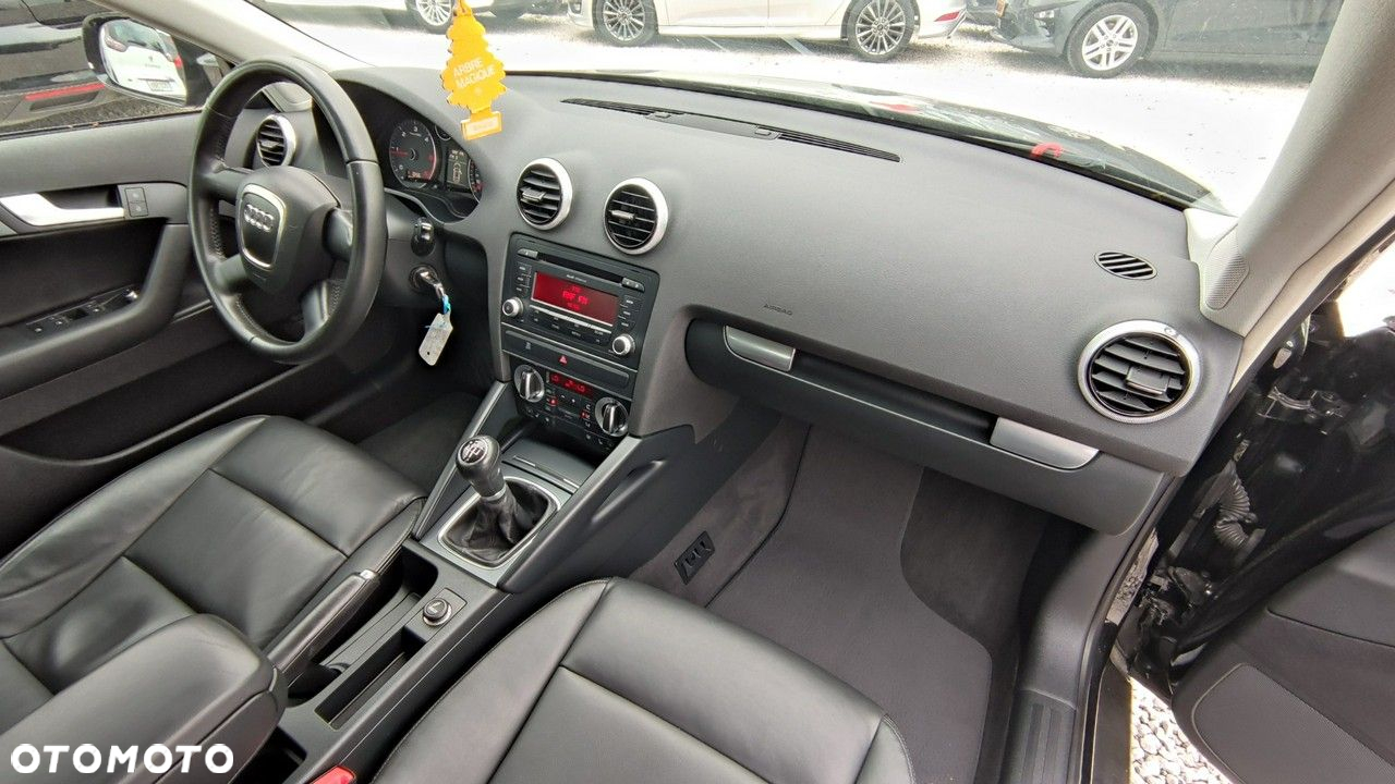 Audi A3 1.6 TDI DPF Attraction - 7