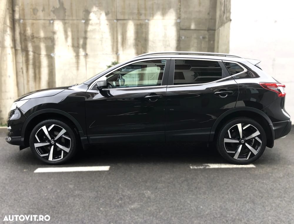 Nissan Qashqai 1.6 DCI TEKNA+ - 23