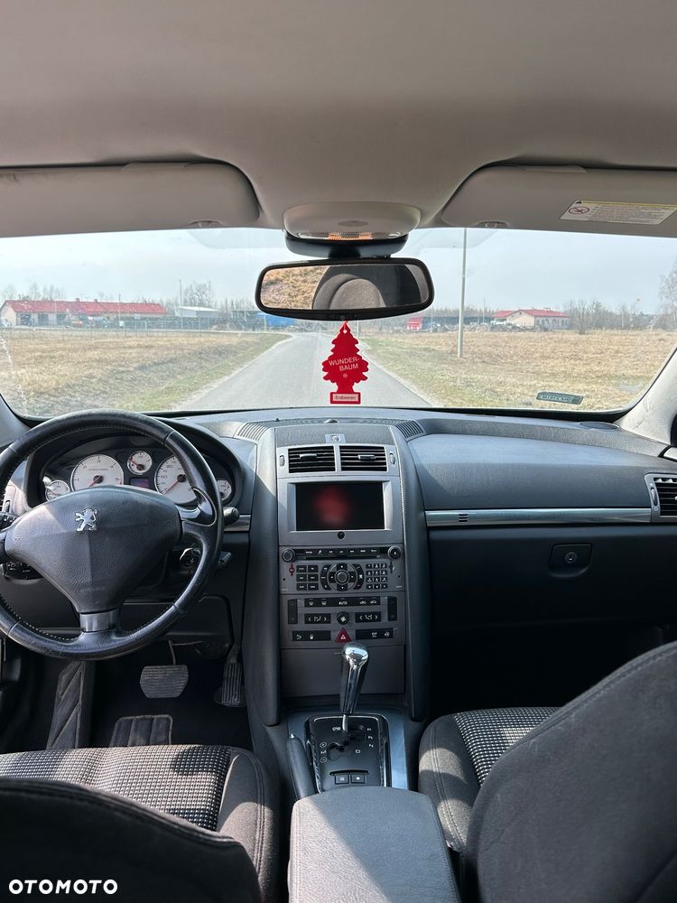Peugeot 407 - 9