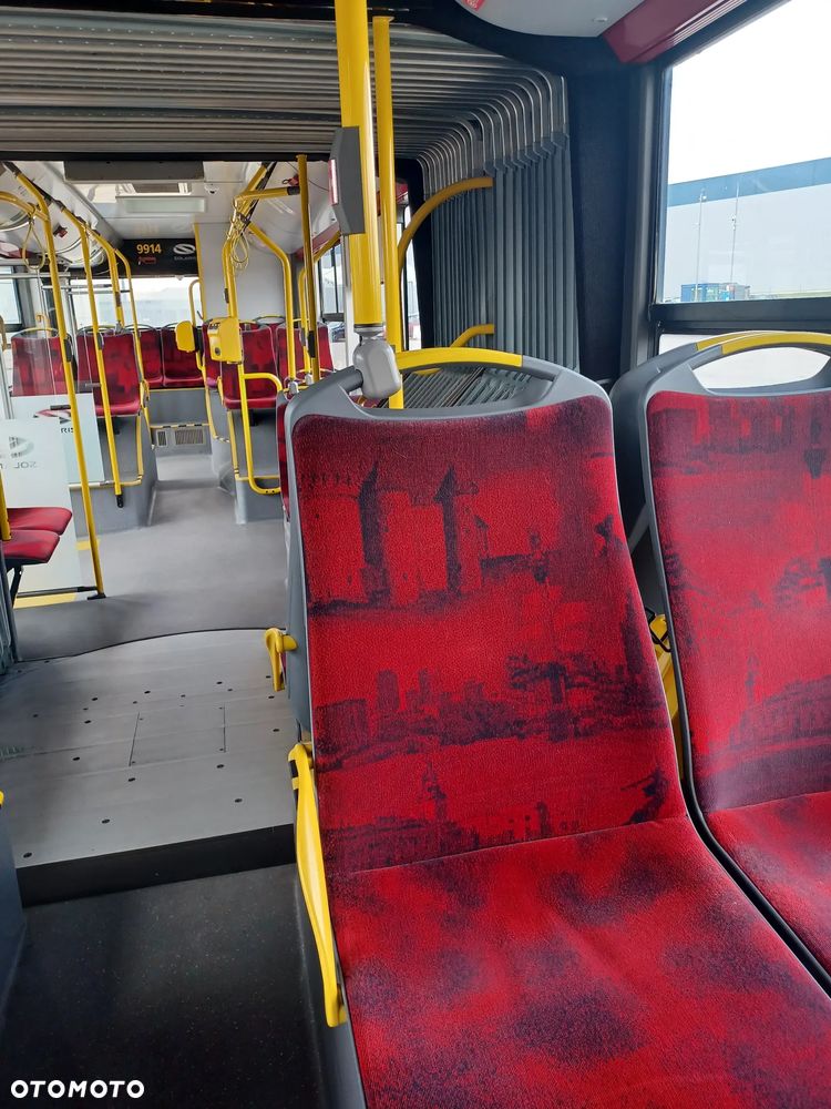 Solaris Urbino 18 CNG - 17