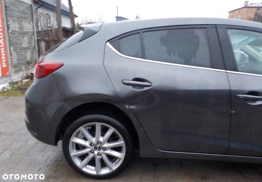 Mazda 3 - 10