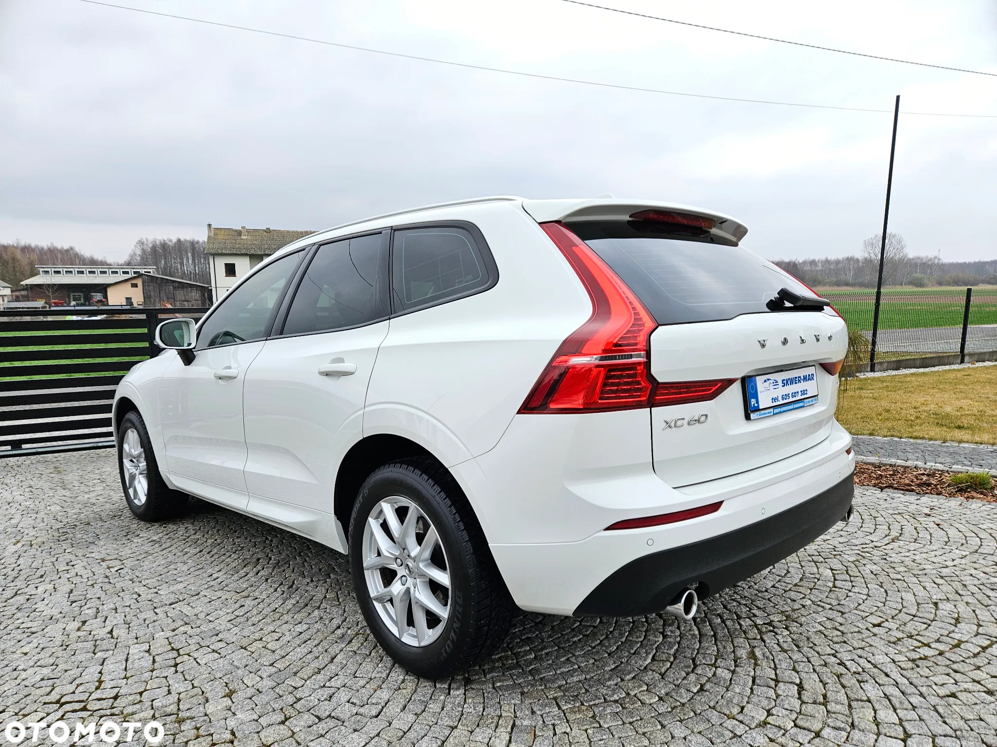 Volvo XC 60 T4 Momentum Pro - 6