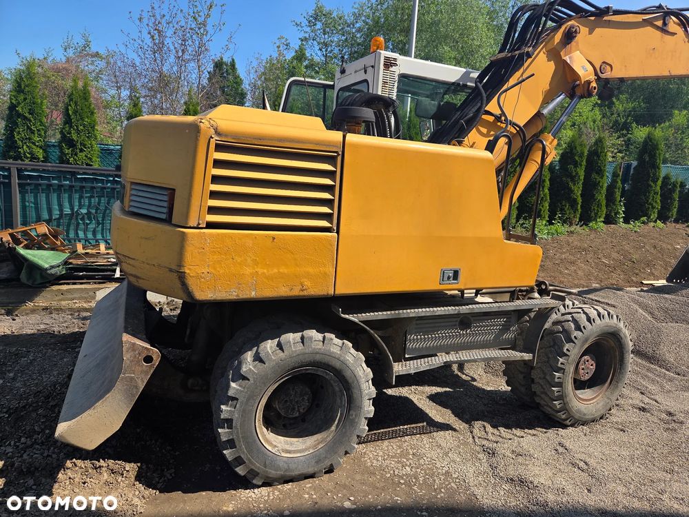 Liebherr A 316 - 3