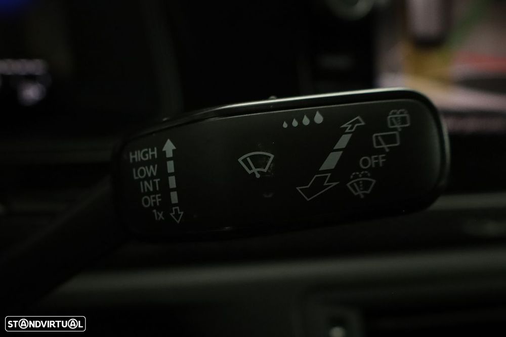 VW Taigo 1.0 TSI Urban - 17