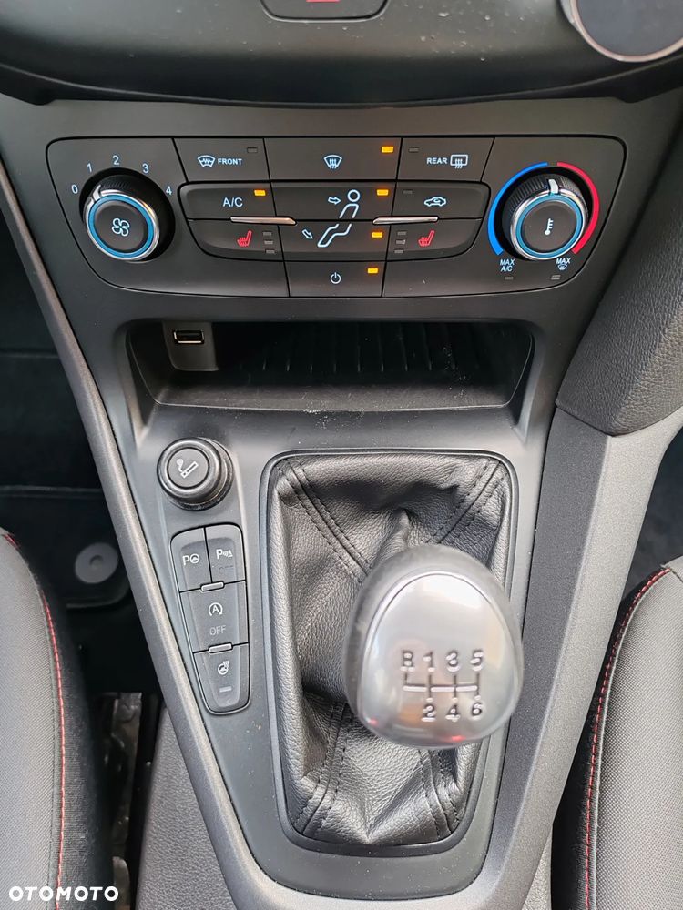 Ford Focus 1.5 EcoBoost Start-Stopp-System ST-Line - 20
