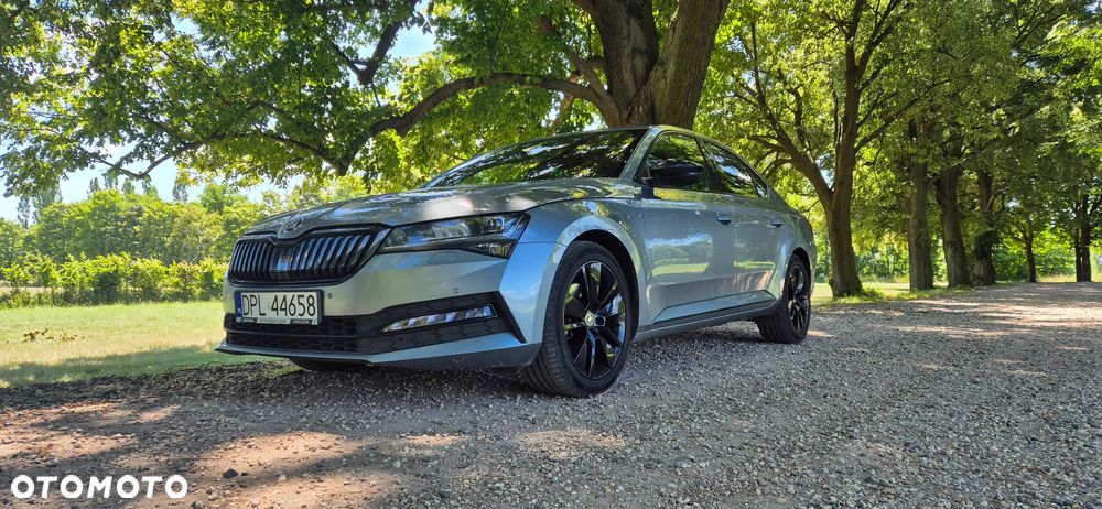 Skoda Superb 2.0 TDI Sportline DSG - 2