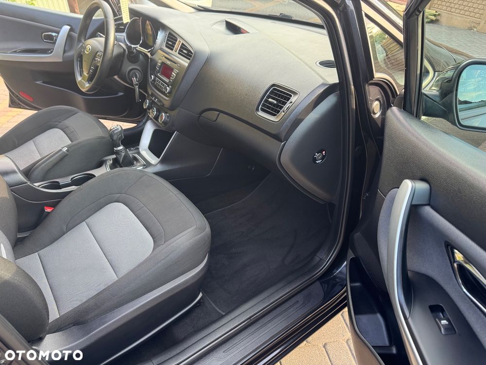 Kia Ceed 1.4 CVVT Vision - 12