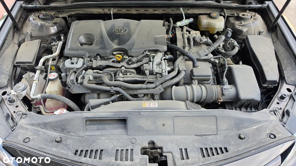 Toyota Camry 2.5 Hybrid Executive CVT - 31