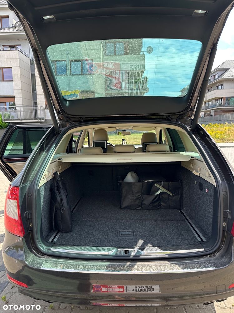 Skoda Superb 2.0 TSI Platinum DSG - 8