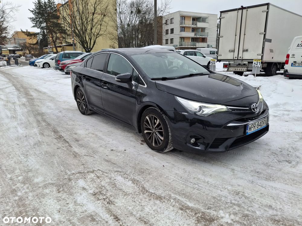 Toyota Avensis 2.0 Prestige MS - 6