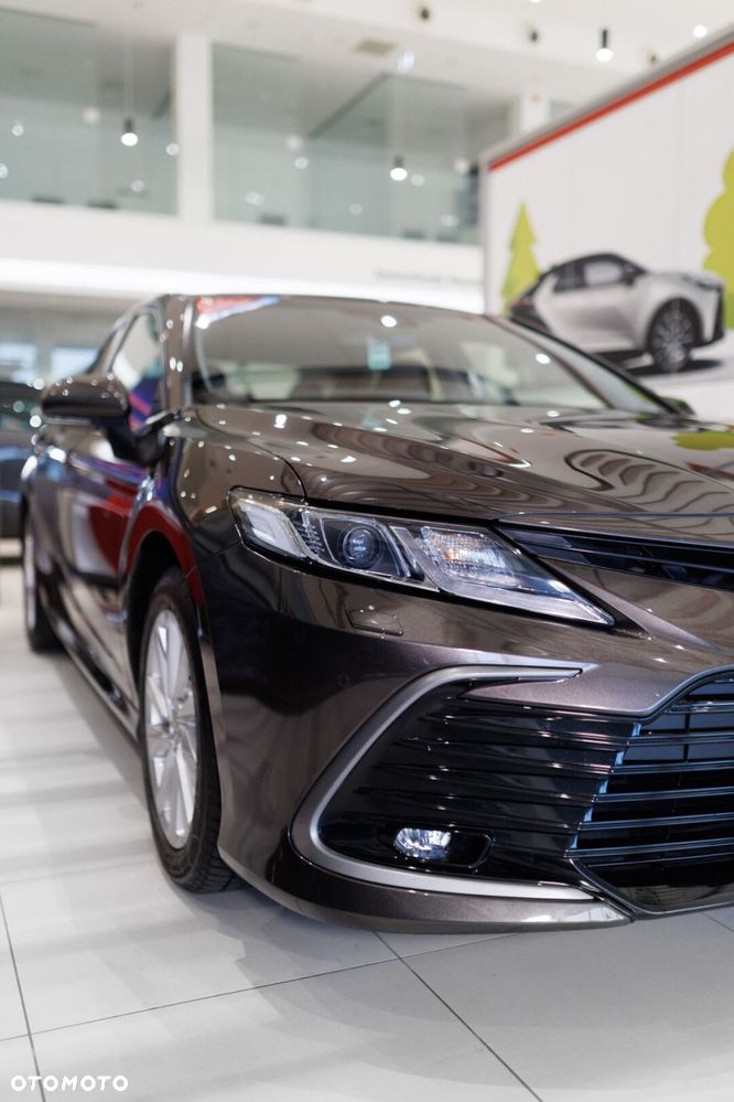 Toyota Camry 2.5 Hybrid Comfort CVT - 11
