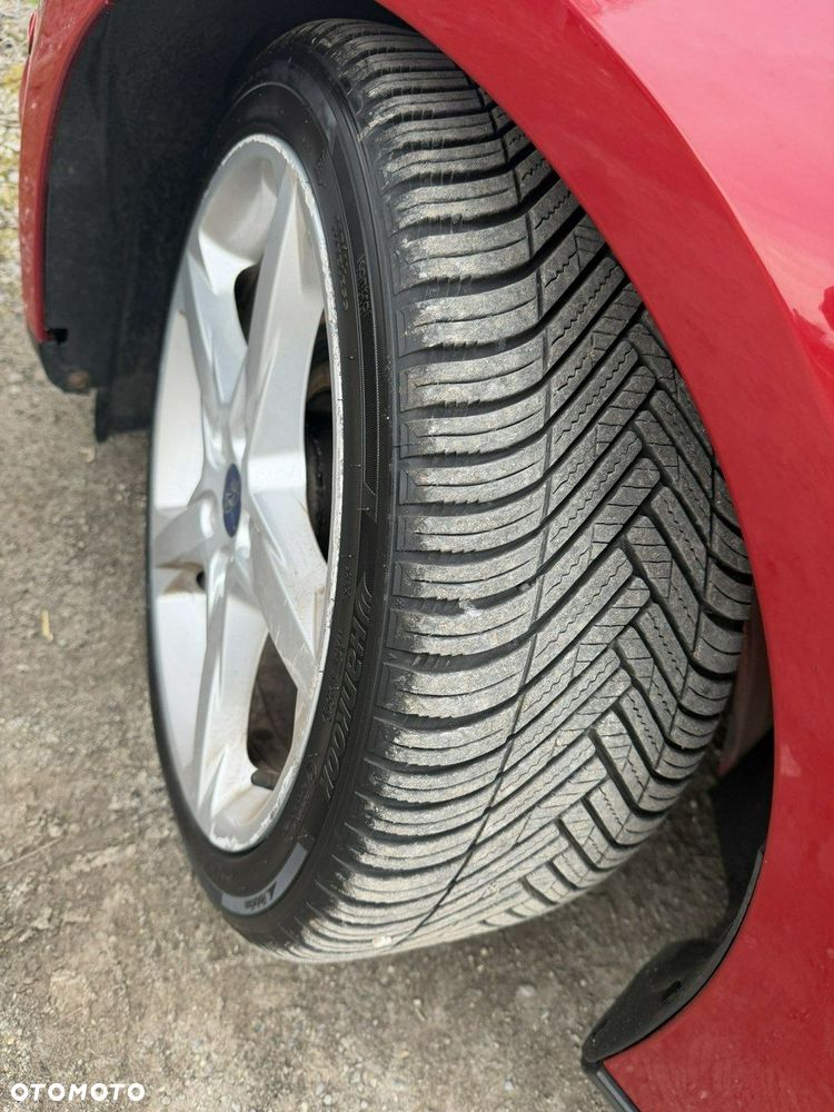 Ford Focus 1.6 EcoBoost Titanium - 17