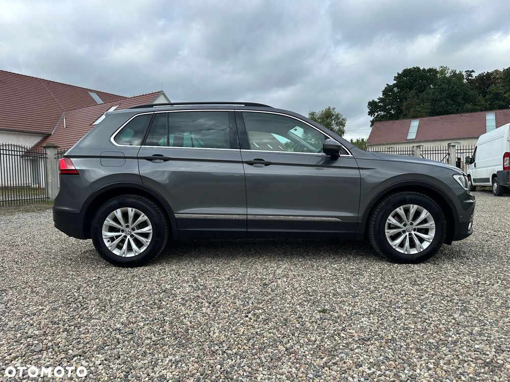 Volkswagen Tiguan - 8