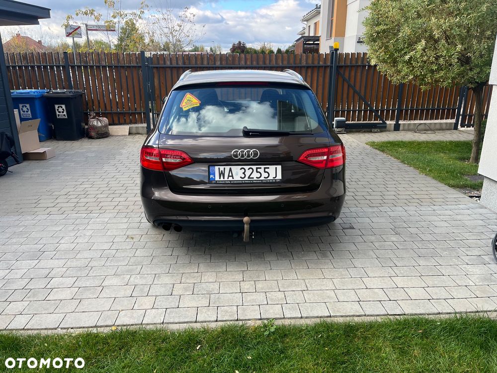 Audi A4 Avant - 4