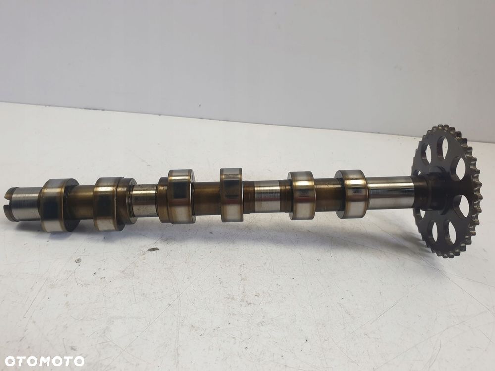 WAŁEK ROZRZĄDU VW Polo IV 1.2 12V 03E109571 ssący - 4