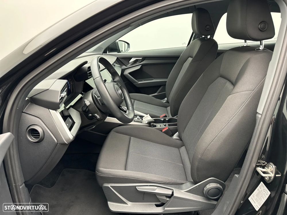 Audi A3 Sportback 30 TFSI S tronic - 11