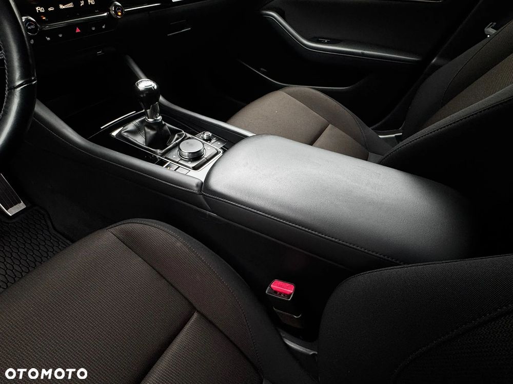 Mazda 3 2.0 mHEV Kanjo - 33