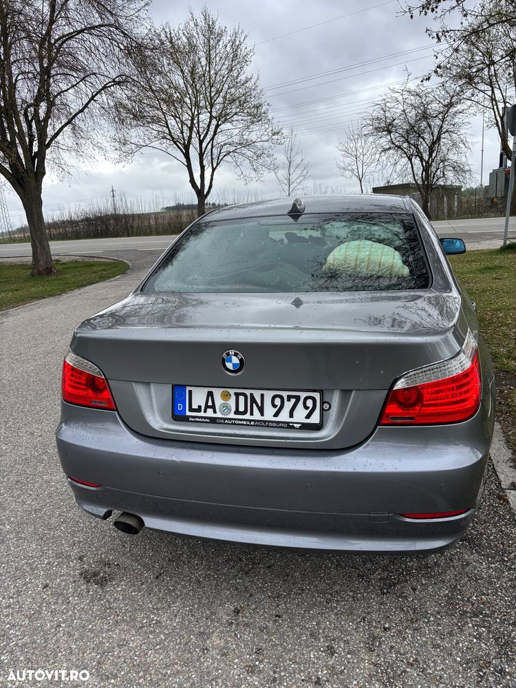 BMW Seria 5 520d - 3