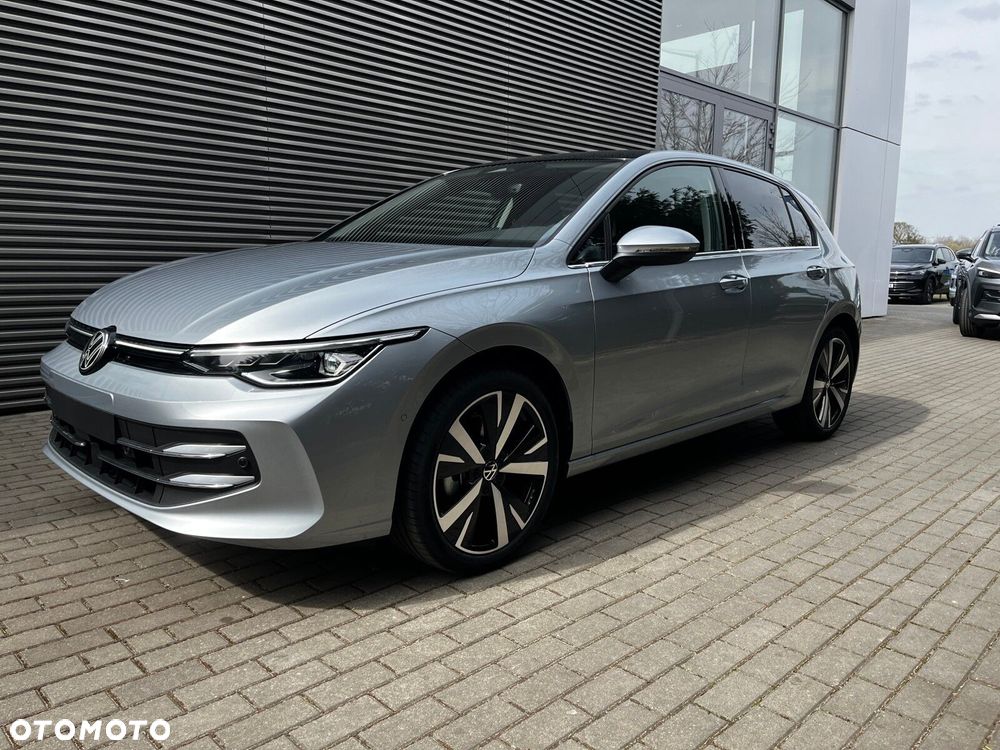 Volkswagen Golf - 5