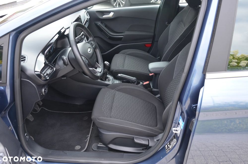 Ford Fiesta 1.1 S&S TITANIUM - 9