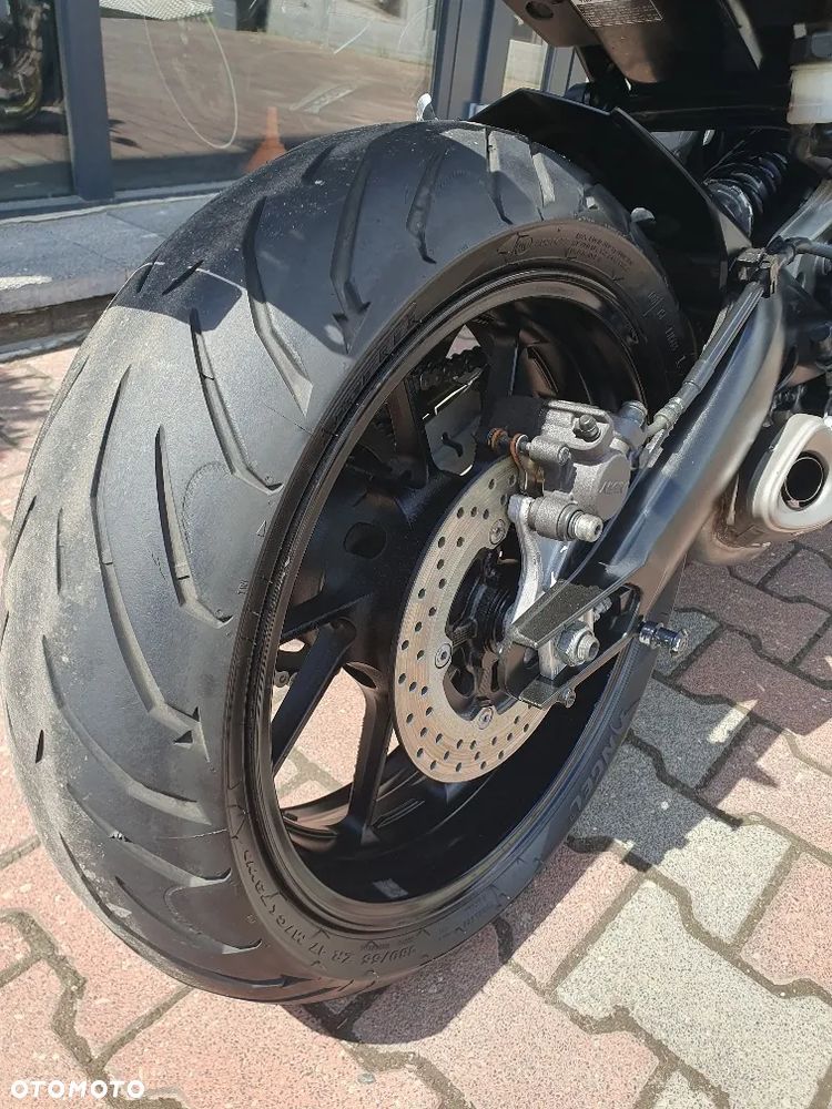 Yamaha MT - 11