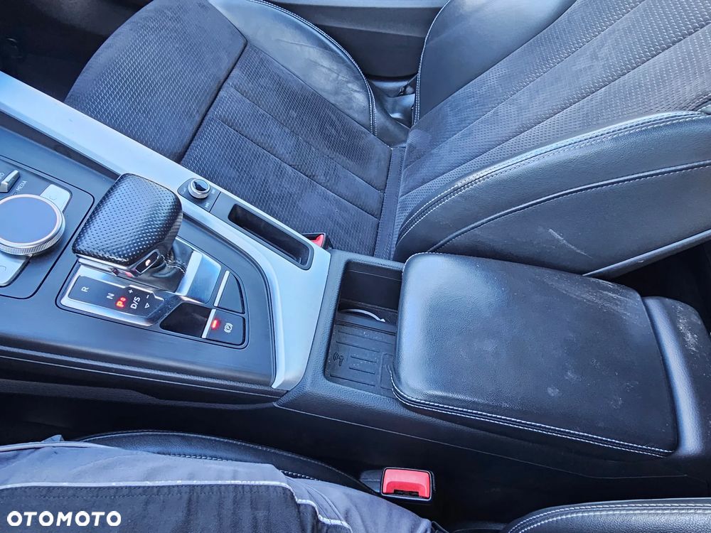 Audi A4 Avant 2.0 TDI S tronic quattro sport - 31