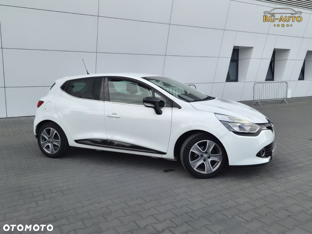 Renault Clio - 28