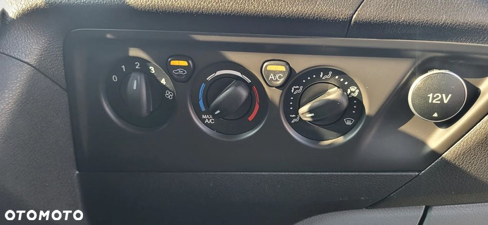 Ford Transit Custom - 16