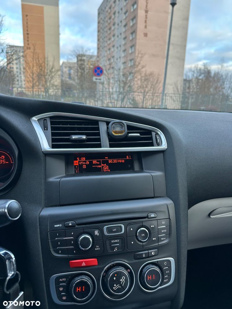 Citroën C4 1.6 HDi Equilibre Pack - 20